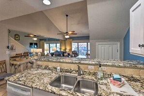 Apartment (2 Bedrooms) | Interior - Steps to Sand! Miramar Unit w/ Pool, Tennis & More (Miramar Beach)