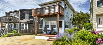 Breezy Ship Bottom House w/ Yard + Beach Access!