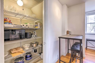 Cincinnati Vacation Rental: 6 Mi to Downtown!