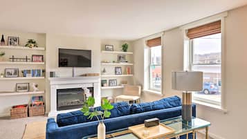 Apartment (1 Bedroom) | Interior