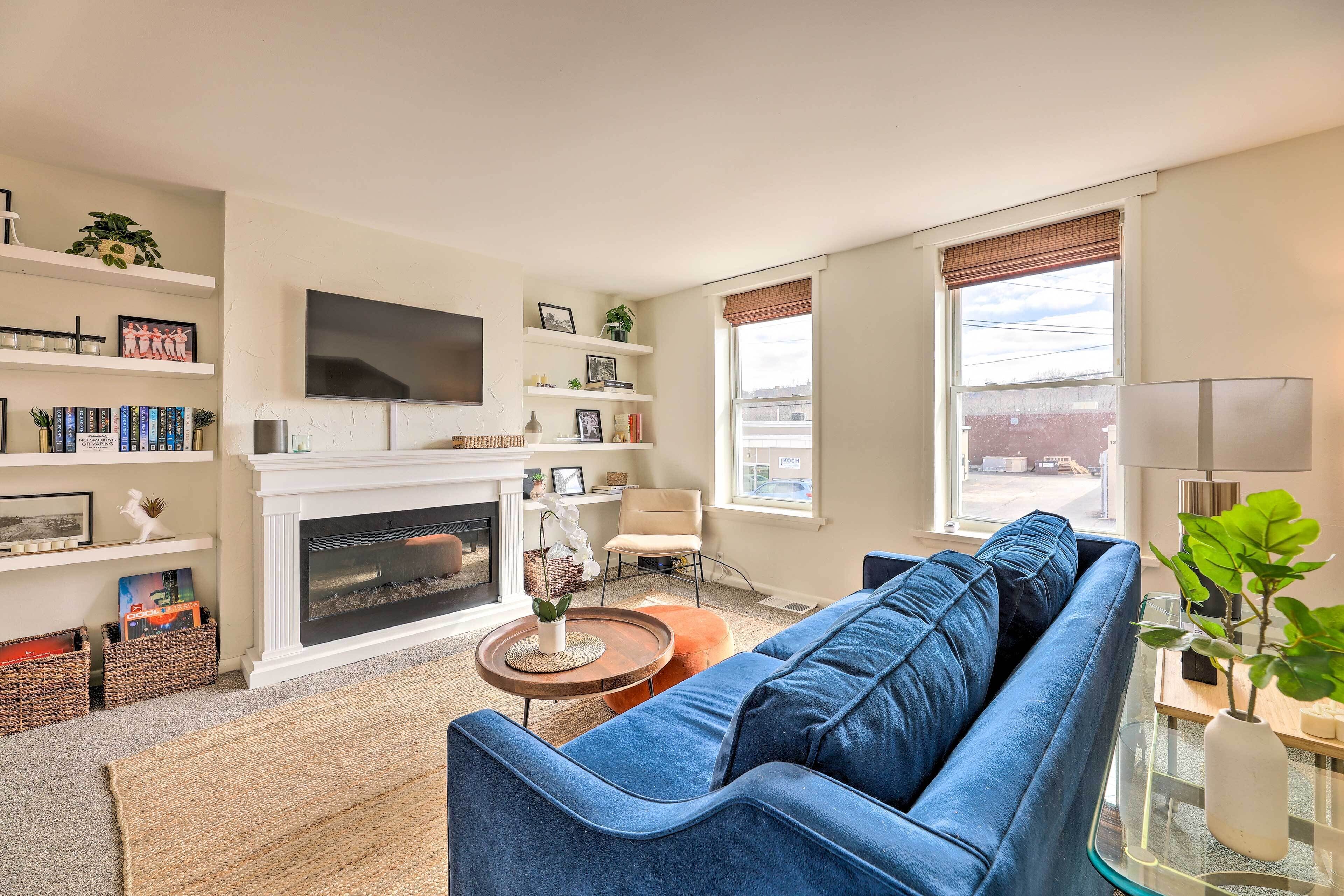 Cincinnati Vacation Rental: 6 Mi to Downtown!