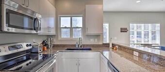 Chic Boise Abode: Walk to Bars & Restaurants!