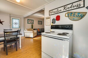 House (2 Bedrooms) | Interior - 'cabana Sol' Cabin: 4 Mi to Garner State Park (Concan)