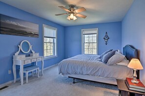 House (3 Bedrooms) | Interior - 6 Mi to Kalahari: Pocono Pines Golf Course Home! (Pocono Pines)