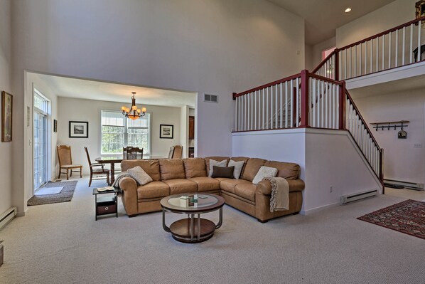House (3 Bedrooms) | Interior
