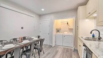 Căn hộ (2 Bedrooms) | Nội thất