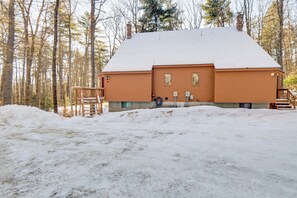 Apartment (3 Bedrooms) | Interior - Hike, Ski & Relax: Gem w/ Foosball in North Conway (North Conway)