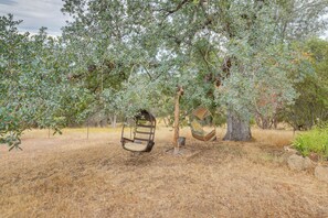 House (1 Bedroom) | Interior - Mariposa Home: Furnished Patio & Sierra Mtn Views (Mariposa)