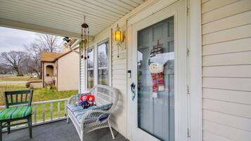 ุงูู
ูุดุฃุฉ ู
ู ุงูุฏุงุฎู