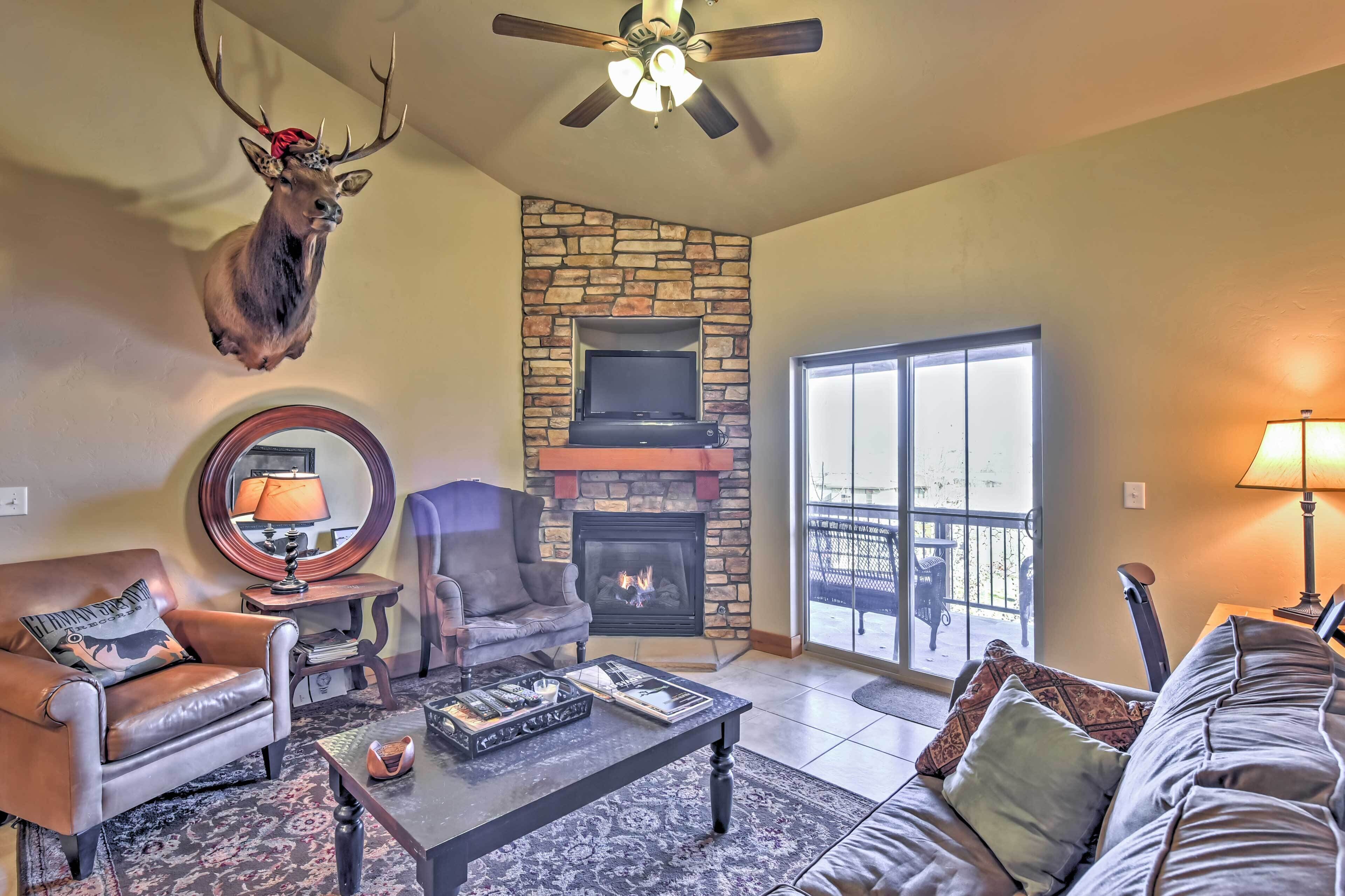 Airy Bear Hollow Condo: 5 Mi to Park City Mountain
