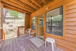 Terrace/patio - Family-friendly Ruidoso Cabin - Ski, Hike & Fish! (Ruidoso)