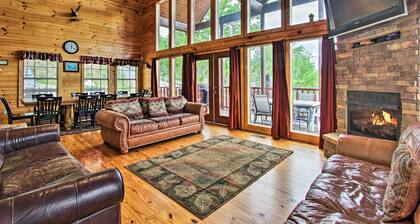 Expansive Gatlinburg Cabin: Hot Tub, Deck & Grill!
