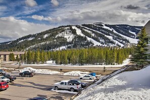 Interior - Cozy Montana Condo w/ Walk to Big Sky Resort! (Big Sky)