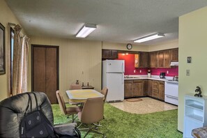 Apartment (1 Bedroom) | Interior