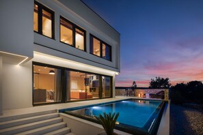 Villa | 4 Schlafzimmer