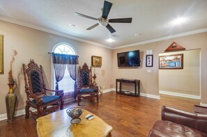 Casa (2 Bedrooms) | Interior