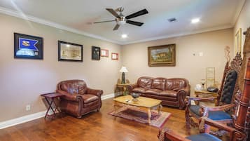 Casa (2 Bedrooms) | Vista frontal de la propiedad