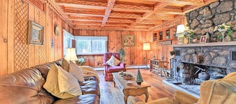 Old Time Catskill Mtn Retreat, Handcrafted Cabin!
