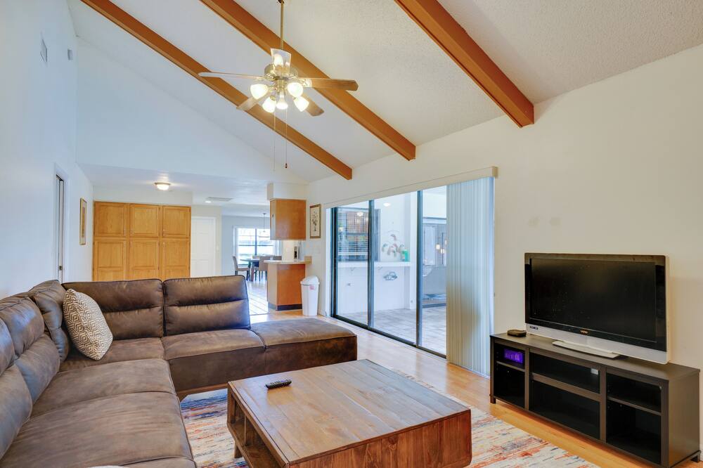 Fort Myers Home, Lanai & Private, Heated Pool - Whiskey Creek, FL