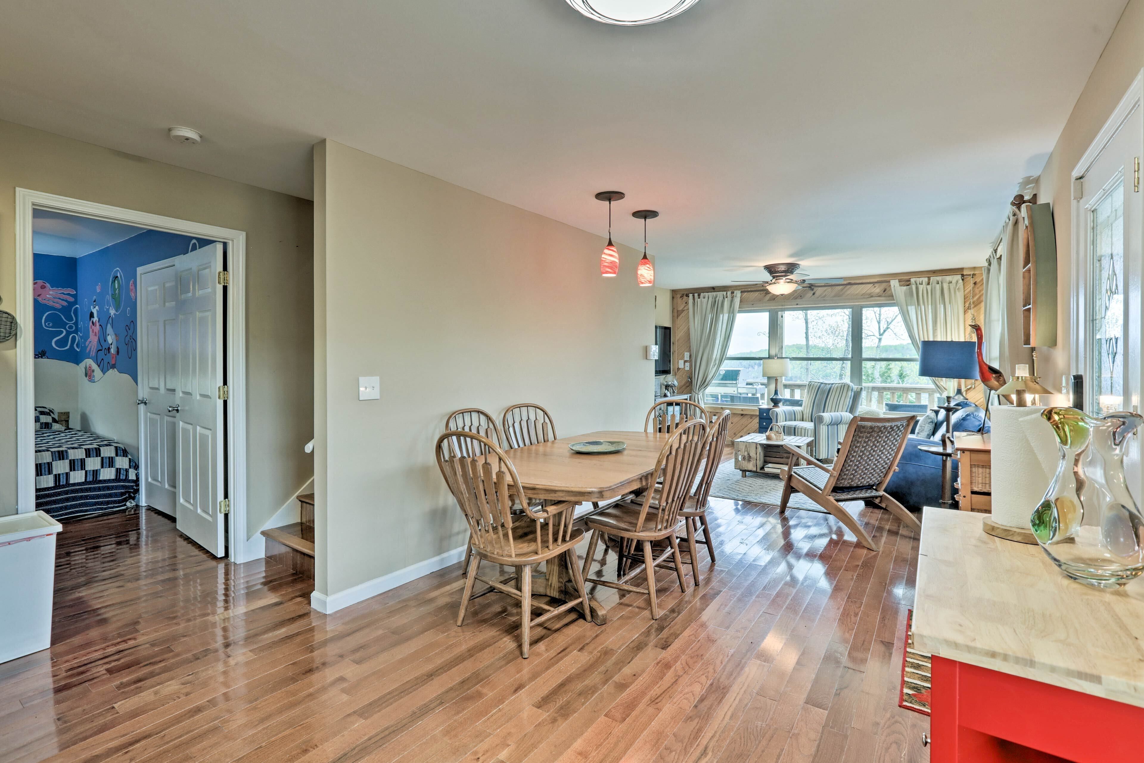 Lakefront Home w/ Multi-level Deck, Near Somerset!