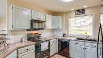 Rumah (3 Bedrooms) | Interior