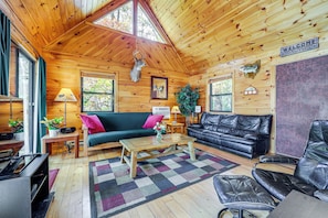 Rumah (2 Bedrooms) | Interior