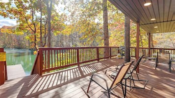 Rumah (2 Bedrooms) | Interior