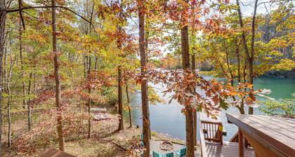 Hocking Hills Lake Gem w/ Hot Tub, Dock, 100 Acres