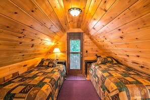 Rumah (2 Bedrooms) | Interior