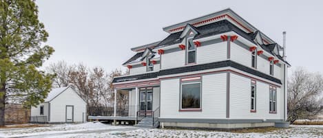 House (4 Bedrooms) | Interior