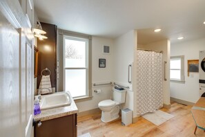 Talo (4 Bedrooms) | Sisätilat