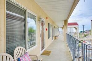 Apartment (1 Bedroom) | Interior - Quaint Wildwood Condo ~ Walk to Beach! (Wildwood)