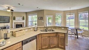 Microwave, oven, stovetop, dishwasher - Lovely Montgomery Retreat w/ Patio & Yard! (Montgomery)