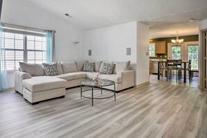 TV - Lexington Retreat: 4 Mi to Dtwn & Rupp Arena! (Lexington)