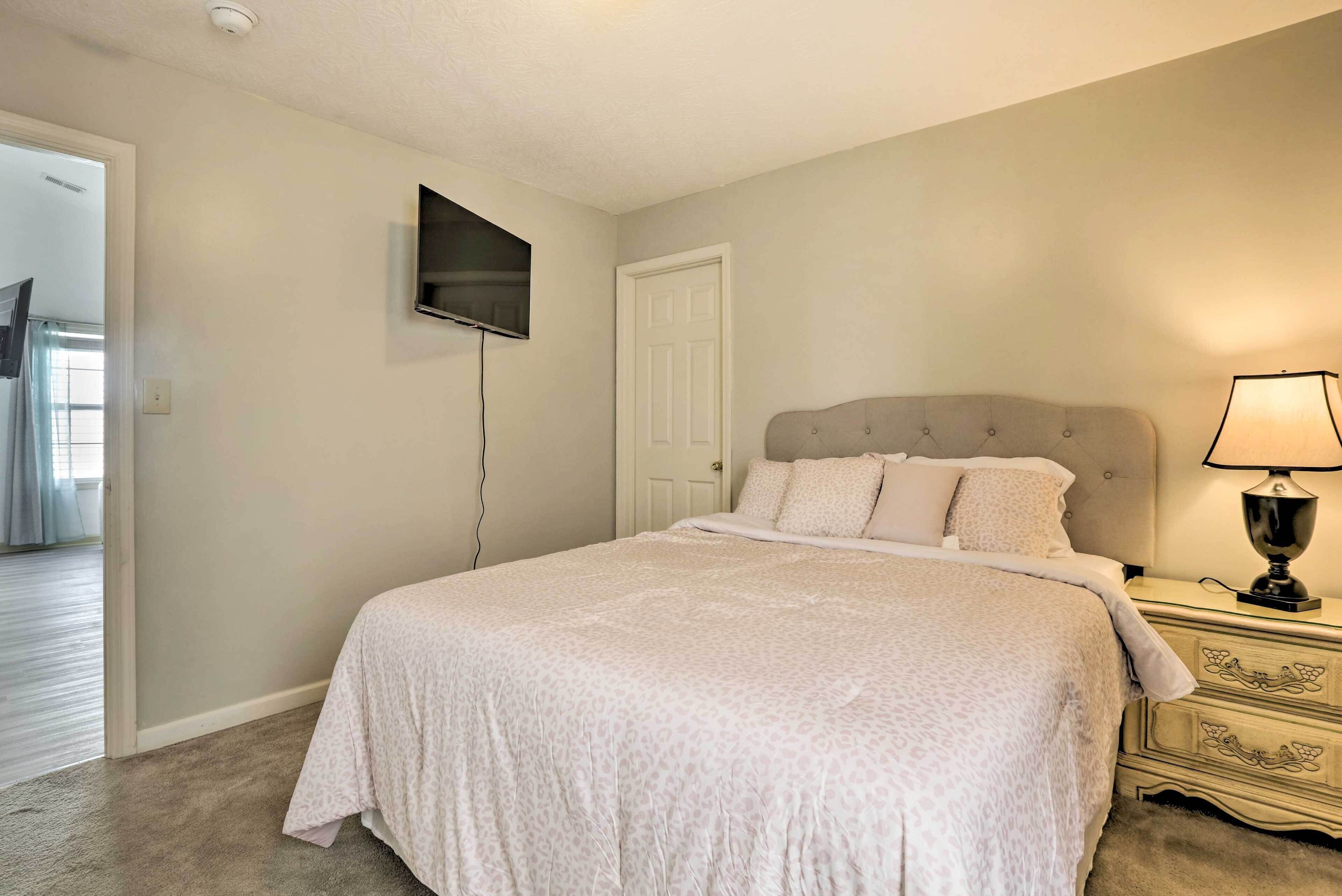 3 bedrooms, iron/ironing board, bed sheets