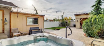 Game Room + Hot Tub: Salt Lake City Area Apt