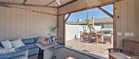 Apartment (3 Bedrooms) | Front of property
