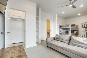 Apartment (4 Bedrooms) | Innenbereich
