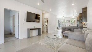 Front of property - Gorgeous St George Condo w/ Community Pool! (St. George)