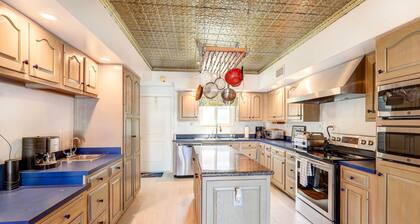 Canal-front Florida Keys Home w/ Dock!