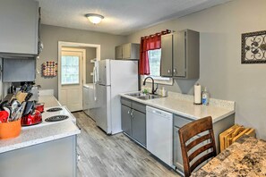 Microwave, oven, stovetop, dishwasher