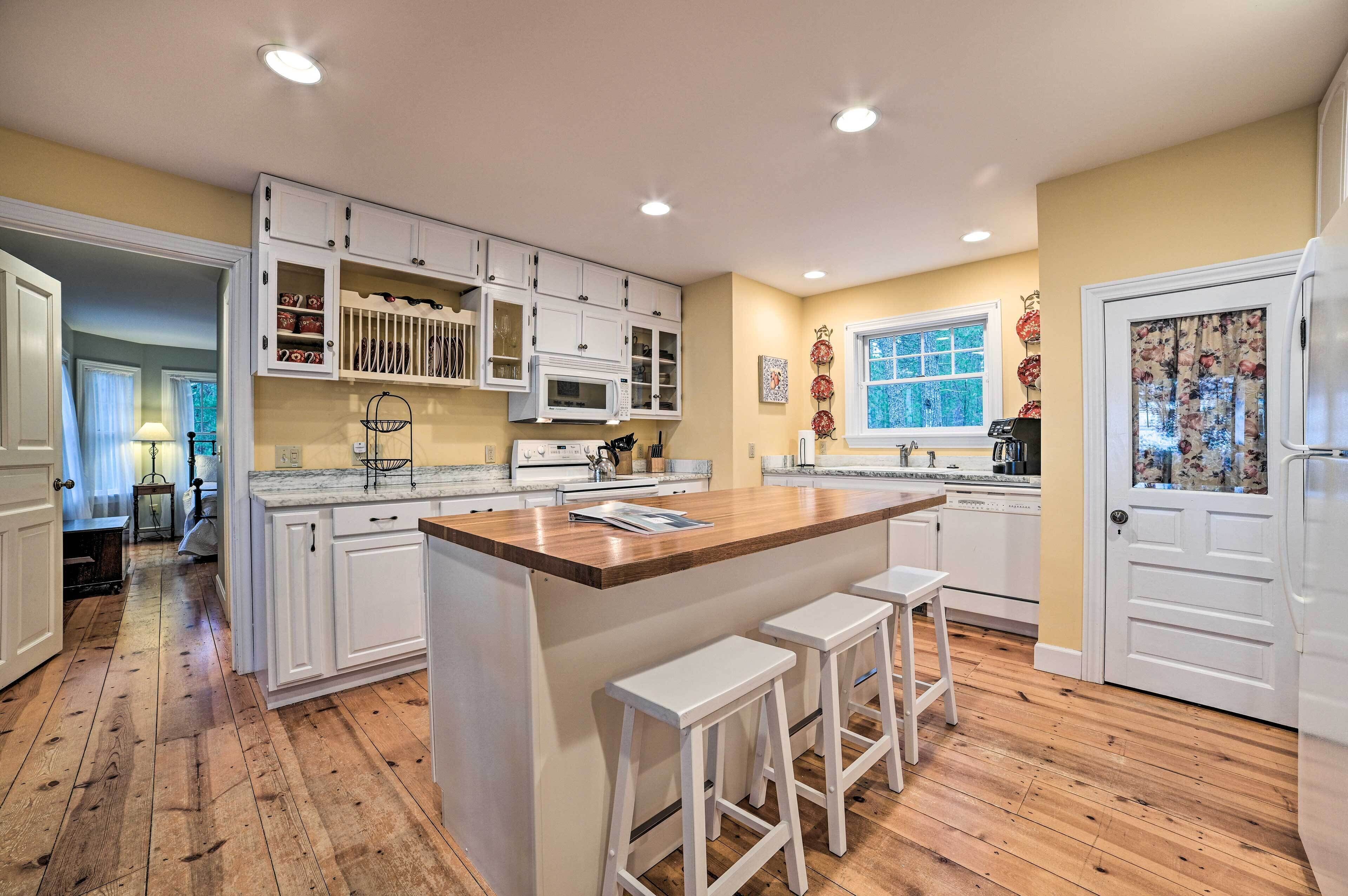 House (4 Bedrooms) | Interior