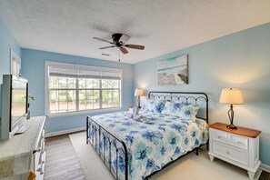 Apartment (2 Bedrooms) | Interior - 8 Mi to Boardwalk: Myrtle Beach Condo Near Golfing (Myrtle Beach)