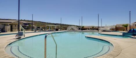 Rumah (5 Bedrooms) | Interior