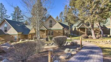 Rumah (2 Bedrooms) | Interior