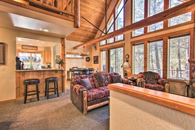 Klamath Falls Cabin Retreat w/ Deck & Grill!