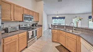 منزل (4 Bedrooms) | المنشأة من الداخل