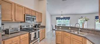 Ranch-style Lehigh Acres House With Big Backyard!