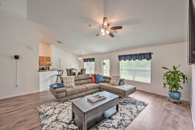 Ranch-style Lehigh Acres House With Big Backyard!