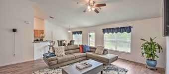 Ranch-style Lehigh Acres House With Big Backyard!